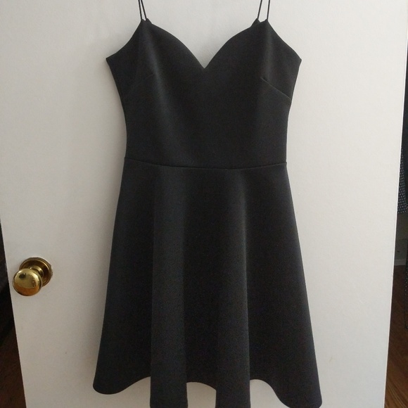 Asos scuba strappy black mini dress - Picture 4 of 5